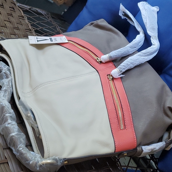 Kooba beautiful new handbag - Picture 3 of 8